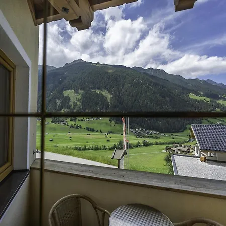 In Neustift Near Lift, Cleaning Included *