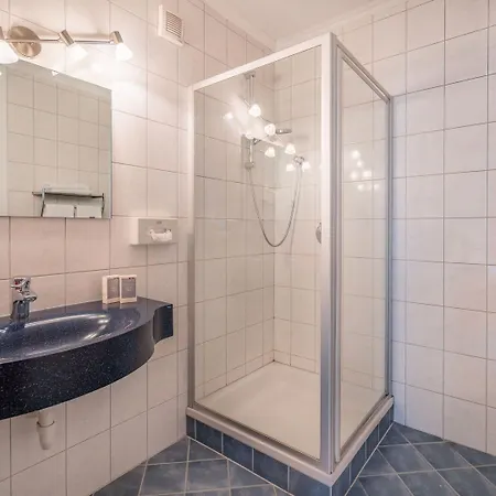 Apartment In Neustift Near Lift, Cleaning Included Neustift im Stubaital